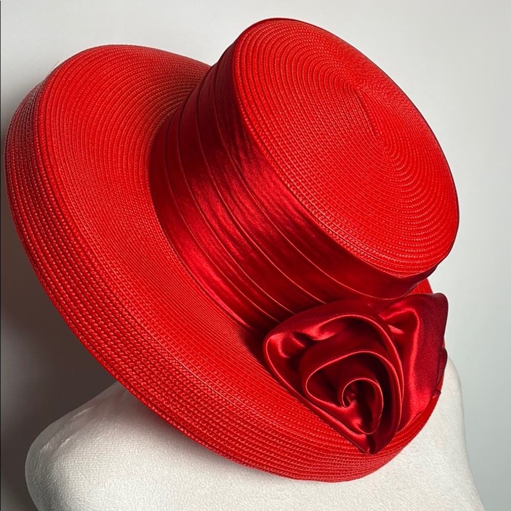 Stunning Vintage Amanda Smith Vibrant Red Women's Hat with Satin Floral Details - Picture 10 of 10